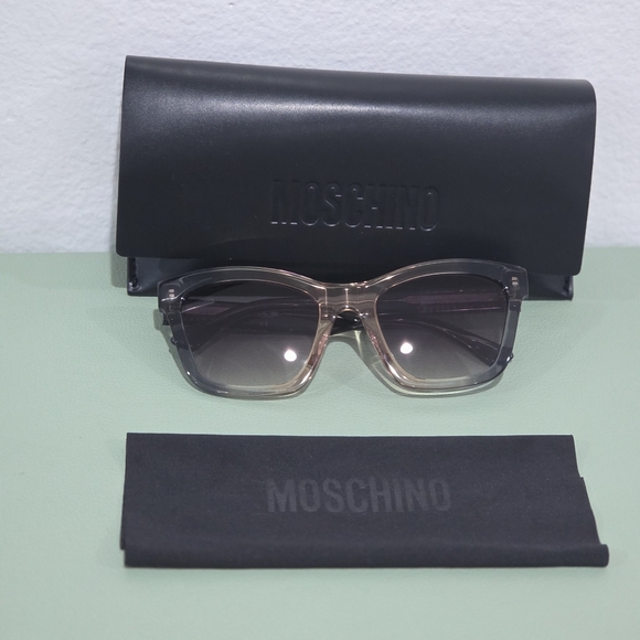 Moschino Rectangular MOS155/S  Transparent Grey Frame and Gradient Lenses. main image 5